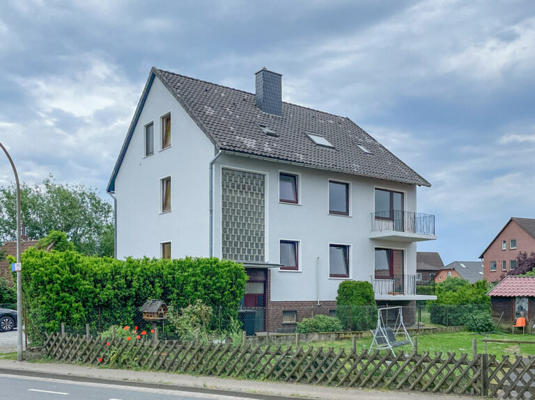 Frisch renovierte Wohnung in Garbsen inkl. eigener Gartenparzelle + Stellplatz wartet auf Ihren Kauf